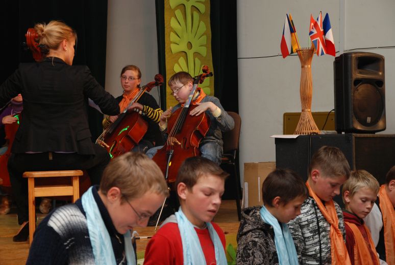 keyboard boys in concert
