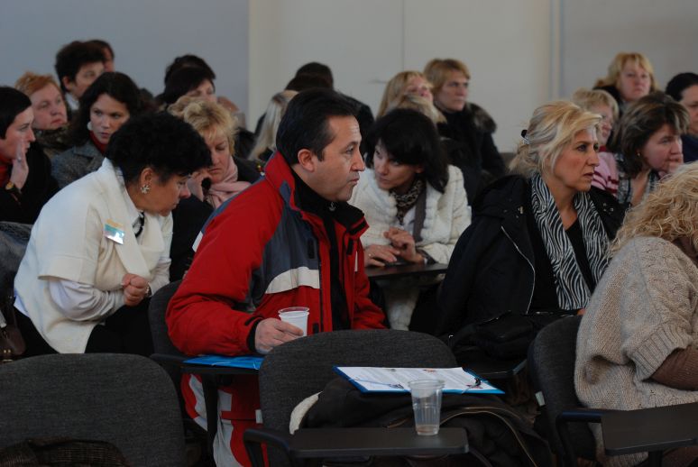 attentively working participants