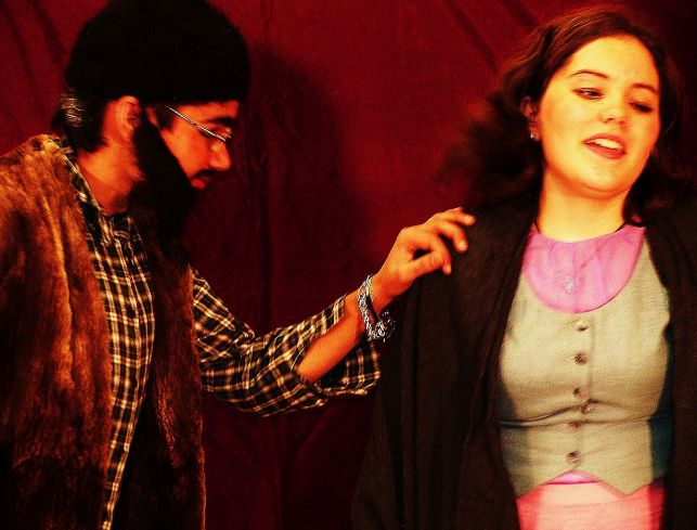 language-theatre pupils with costumes comporting expression