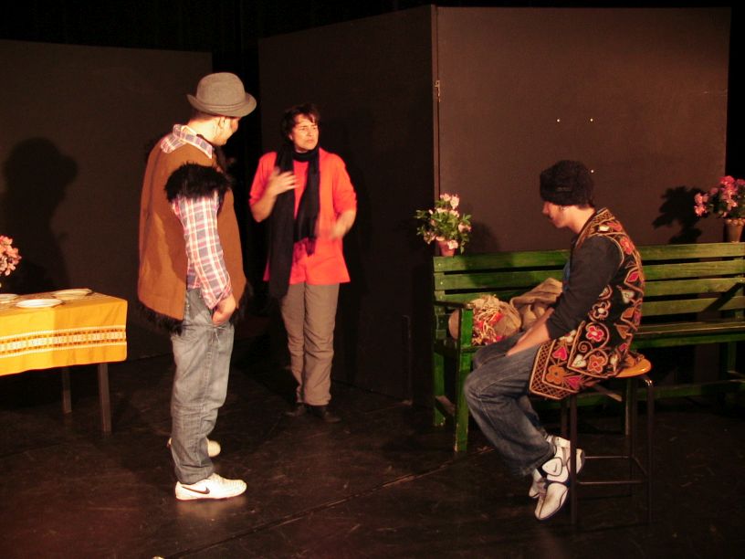 language-theatre rehearsal engaged teacher